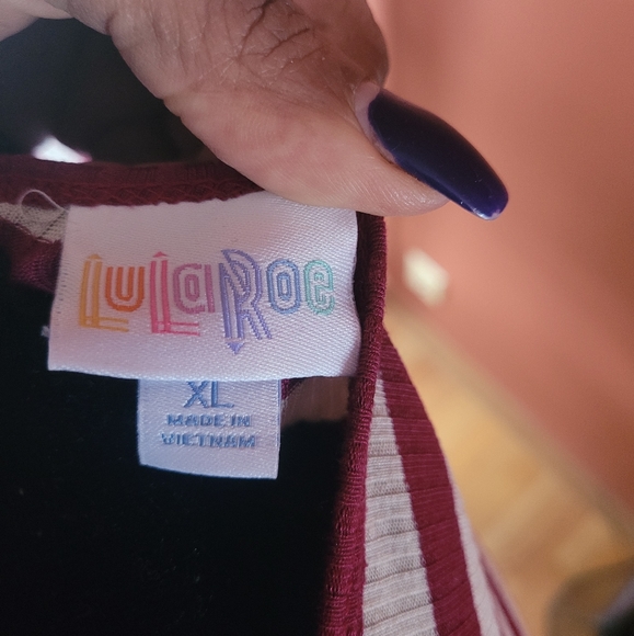 Lularoe Irma - Picture 2 of 5